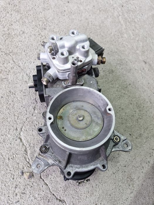 Механична инжекция М102 мотор