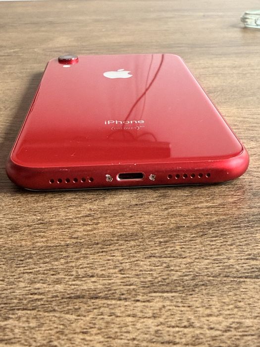 iPhone XR 128GB Product Red