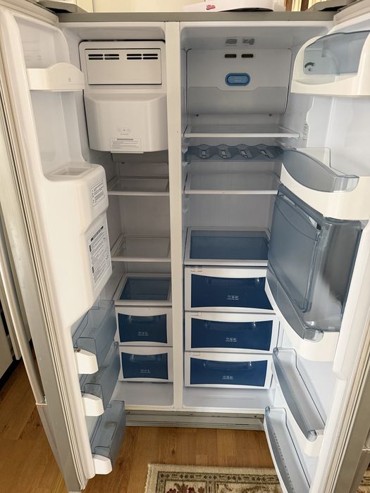 Masina splat vase frigider side by side si masina spalat rufe