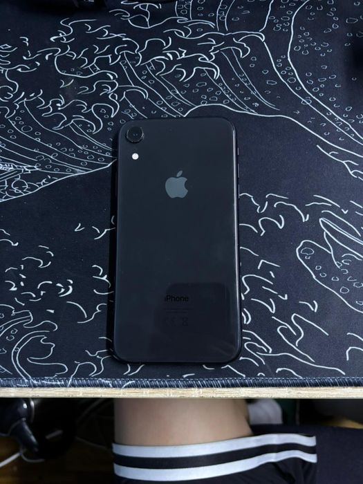 Iphone Xr  в идеальном состоянии.