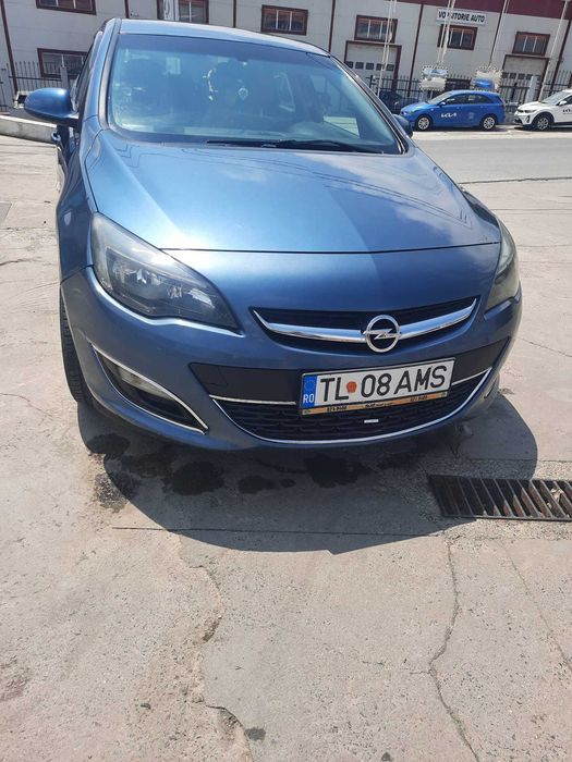 Vand Opel Astra J 2017
