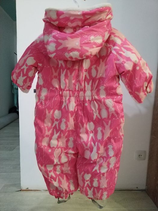 Продается зимний комбинезон-трансформер для девочки