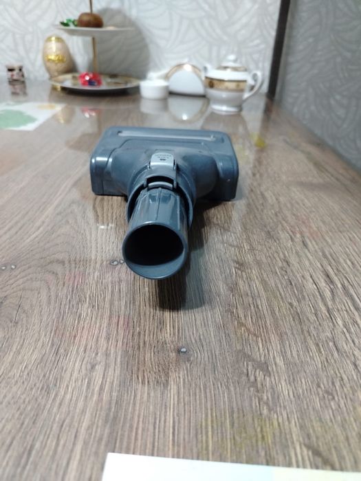 Пылесос вертикальный Tefal