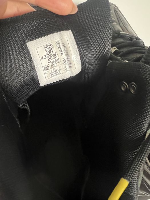 Кроссовки демисезонные onemix 43рр