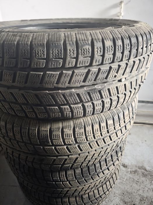 Anvelope iarna 16