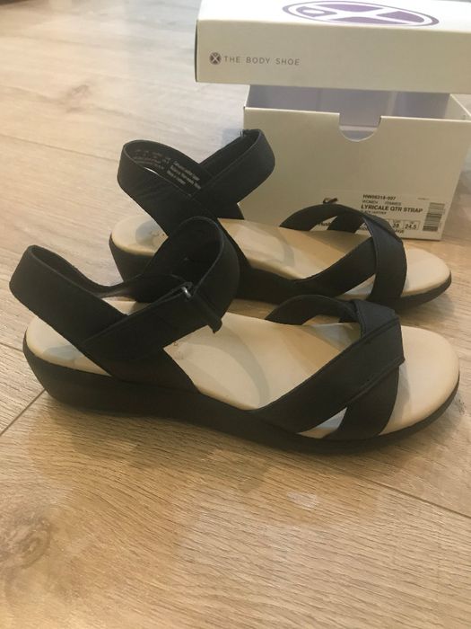 Дамски кожени сандали Hush Puppies