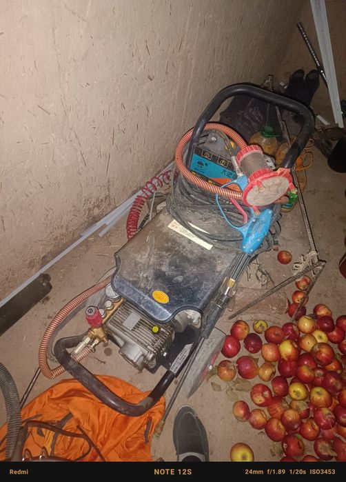 Karcher i plisoz sotiladi