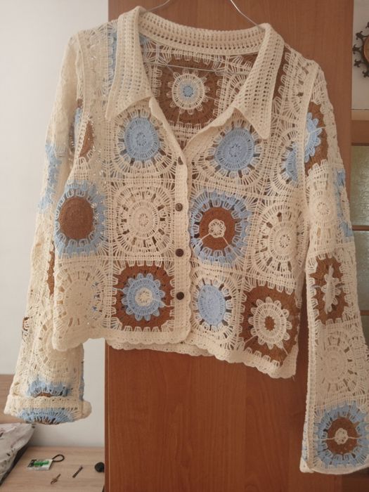 Дамска жилетка M/L размер