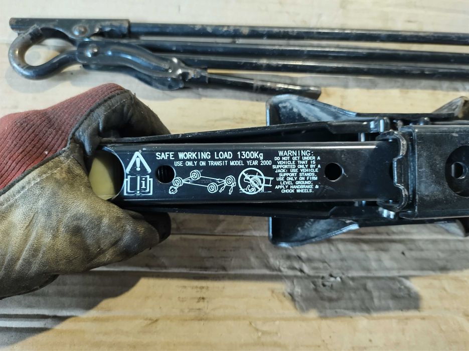 Авариен Крик Авто Крик за Ford Transit Форд Транзит 2000г