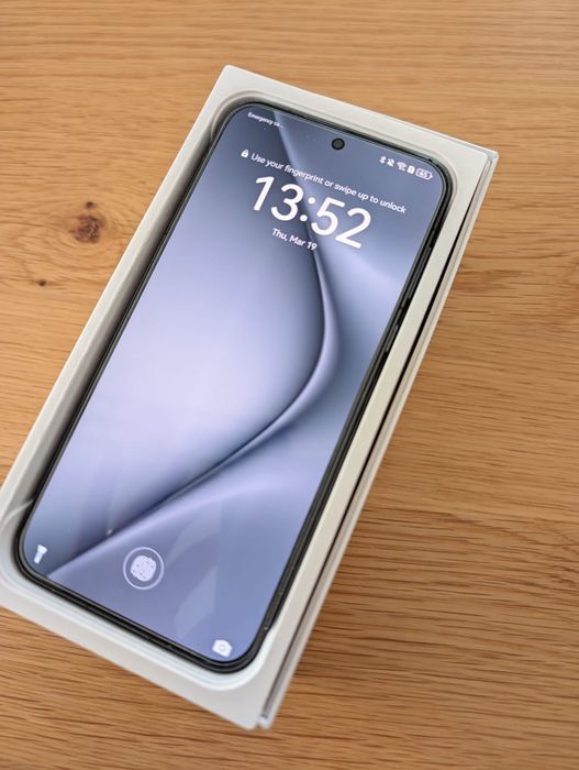 Huawei Pura 70 256gb 12gb RAM