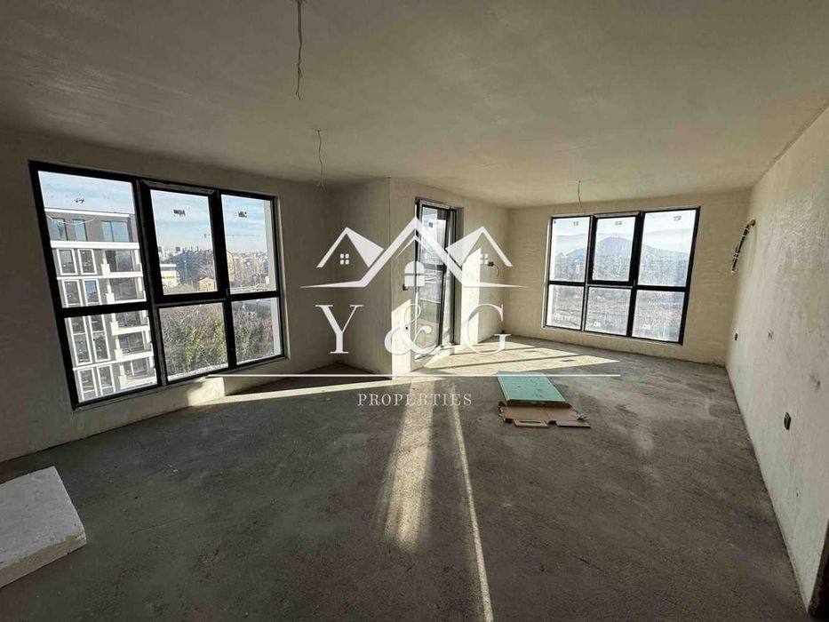 Продава се Тристаен апартамент в Пловдив, Кършияка - 106 кв.м за 1407 €/кв.м - Снимка #2