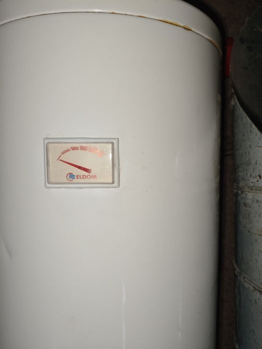 Бойлер Eldom 80 л. 3kW вертикален, емайлиран