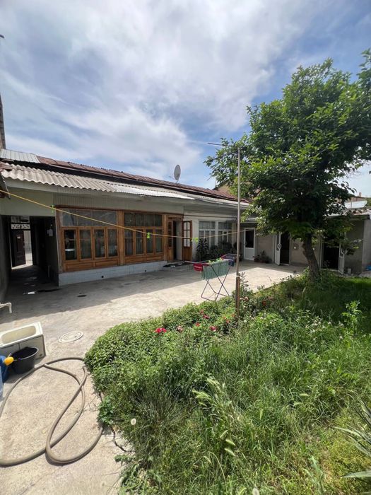Срочно!!! Продается дом Жарарик махалла 3,5 соток Фасад 15*23