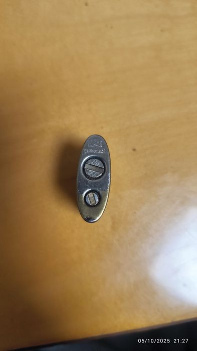 Vand mini bricheta vintage colectie