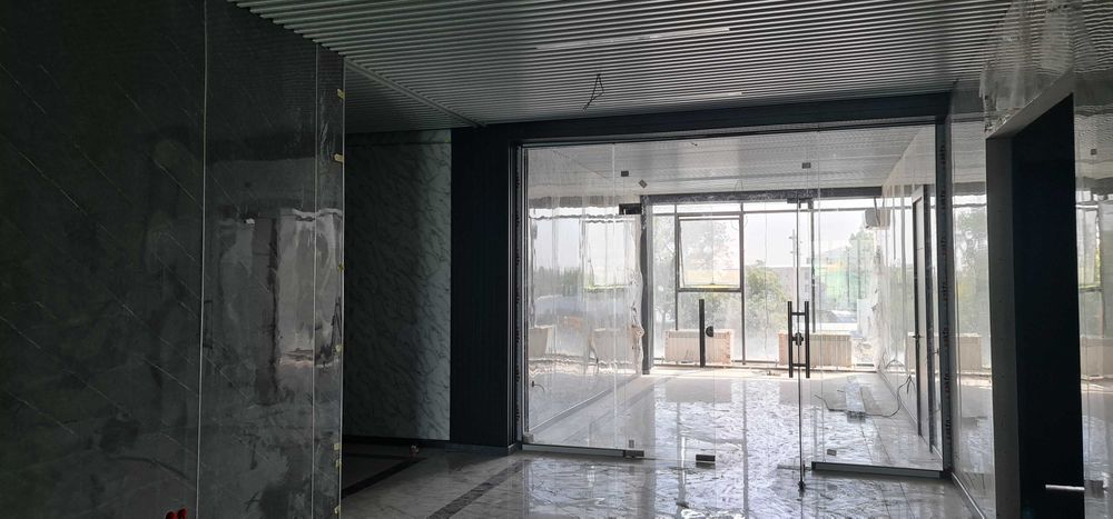 Продам Новый Здание.