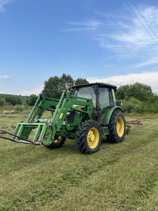 John Deere 5075E – An 2019 – Stare foarte bună