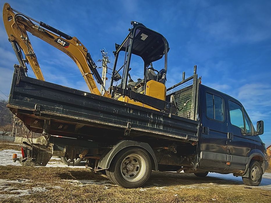 Iveco daily cu bena basculabila si macara