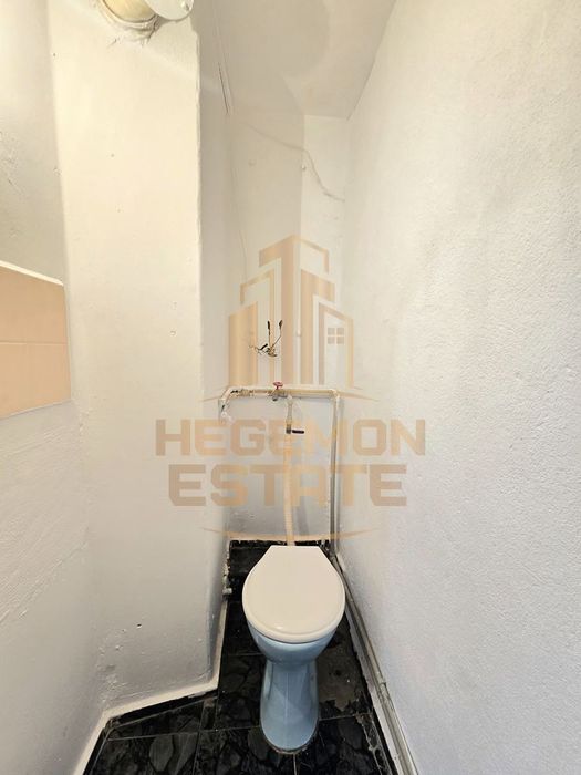 Продава се Тристаен апартамент в Варна, Владислав Варненчик - 50 кв.м за 1648 €/кв.м - Снимка #11