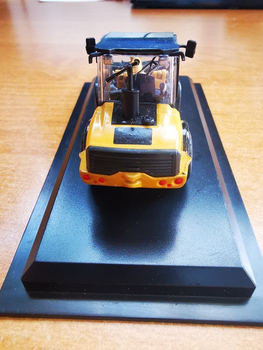 Macheta Excavator de colectie