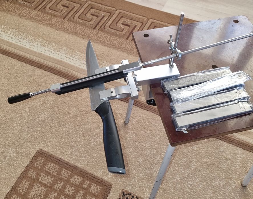 Точилка для ножей