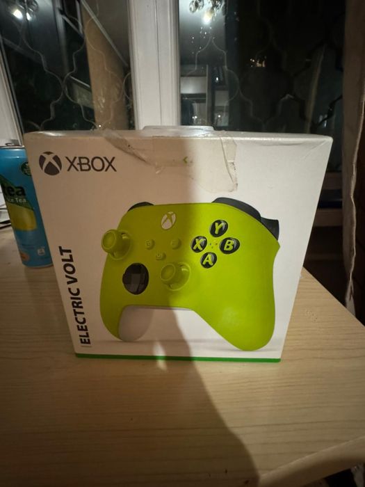 СРОЧНО Продается xbox series s