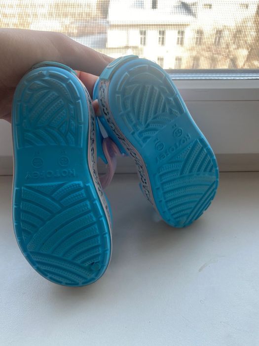 Сандали пляжные кроксы размер 25