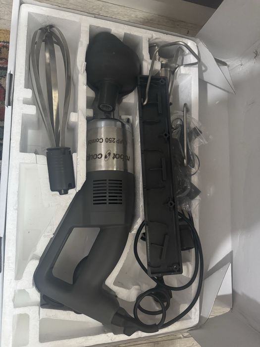 Продам Миксер новый