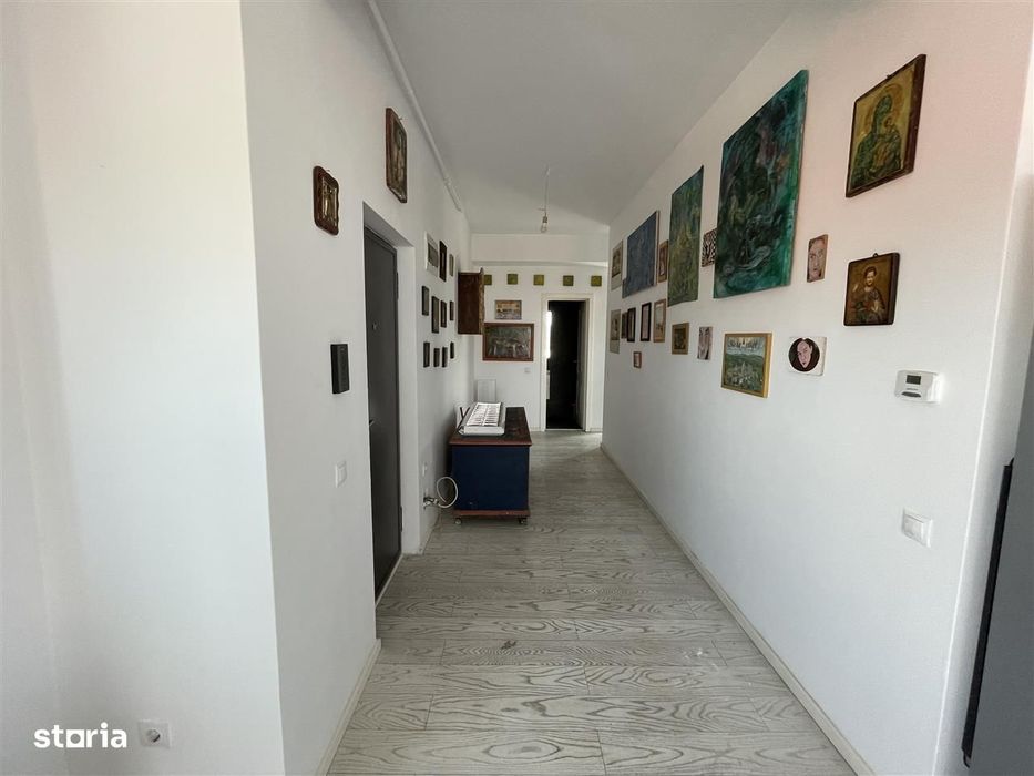 Penthouse 3 camere, 2 terase, parcare, Calea Surii Mici - de inchiriat — fotografia 3