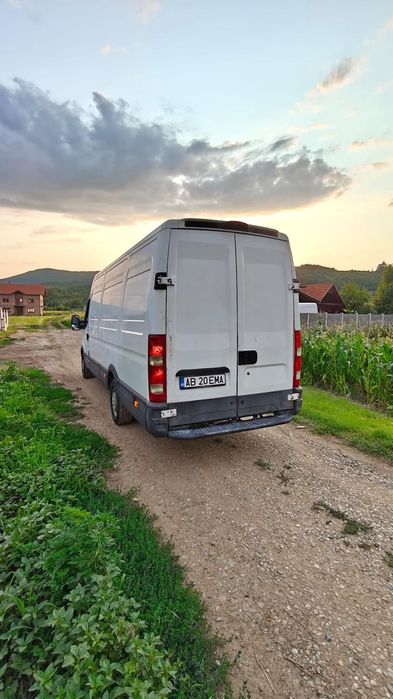 Vând iveco daily 35s14