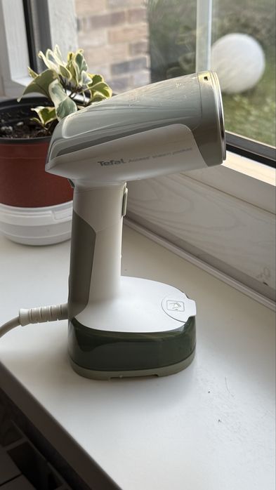 Отпариватель Tefal DT-3053 белый, зеленый