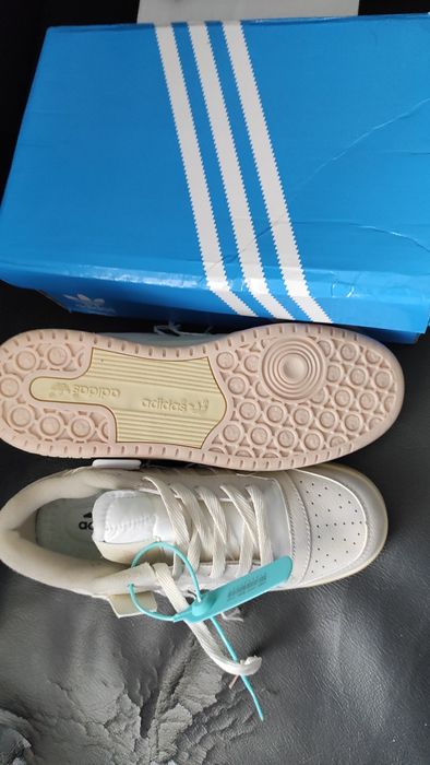 Кросовки женские,размер 41