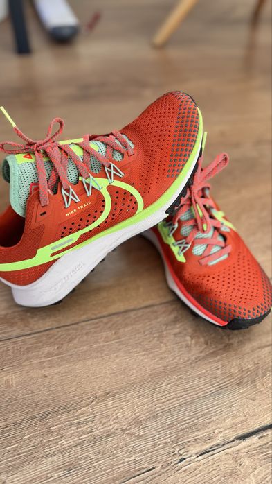 NIKE trail running REACT 37,5