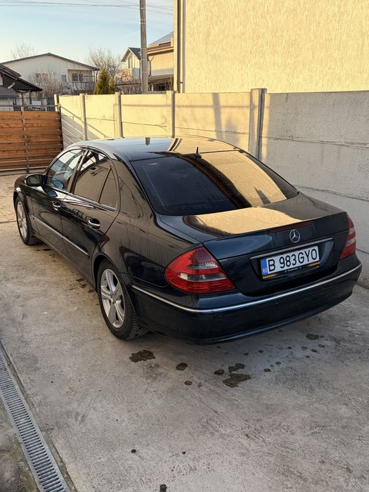 MERCEDES-BENZ E-Class 2004 — imagine 4