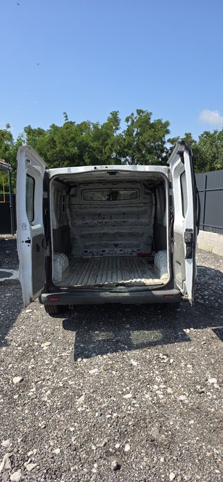Vând Renault trafic din 2005 cu A.C. functional