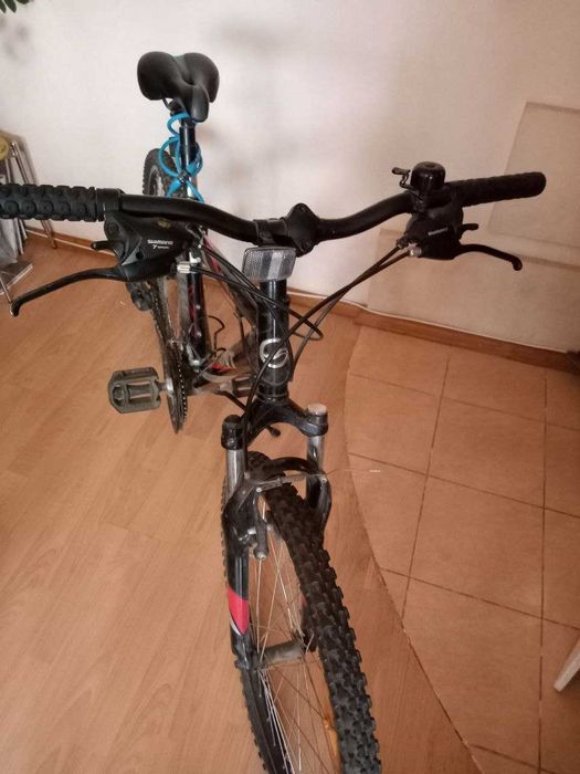 Горный велосипед Giant Upland SE