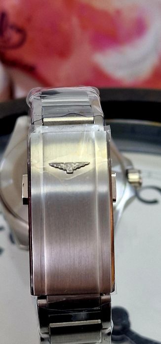 Longines HydroConquest GMT - 41 mm.