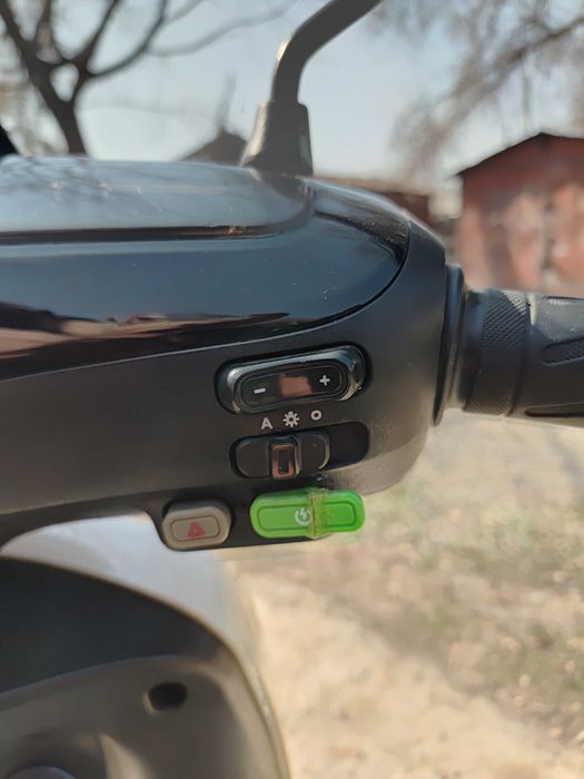 Электроскутер мопед