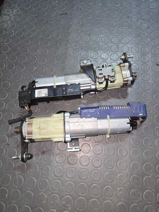 Продаваме моторчета за ел. багажник за Audi A6 4F Avant