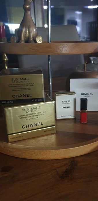 Крем за лице CHANEL SUBLIMAGE LA CREME 100% ОРИГИНАЛЕН !!!
ChanelSubli