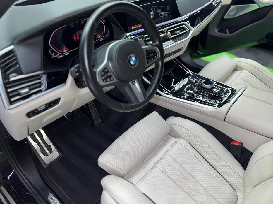 BMW X7 40iXdrive