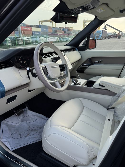 Range Rover P530 LWB (long)