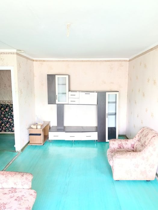 Продам  2 х комн. Квар. 2-30, 5 этаж