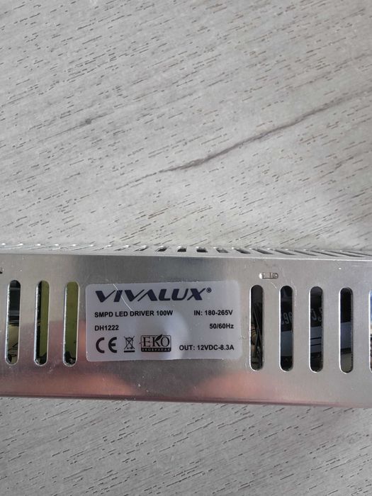 LED ЗАХРАНВАНЕ различно, усилватели за RGB