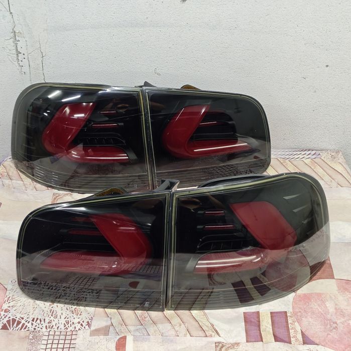 Stopuri Led Fumurii Touareg 7L CarDNA