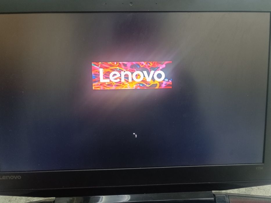 Игровой ноутбук Lenovo ideapad y700