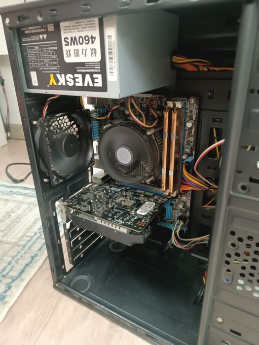 Компьютер 1050 2 Гб   обмен есть