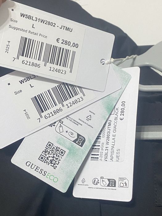 Geaca Guess marimea L