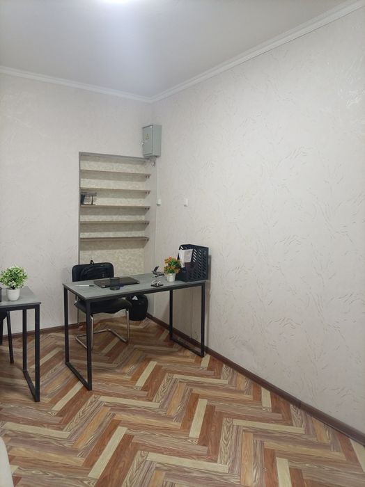 Yunusobod-6 da ofis ijaraga. 15m2 va 25m2