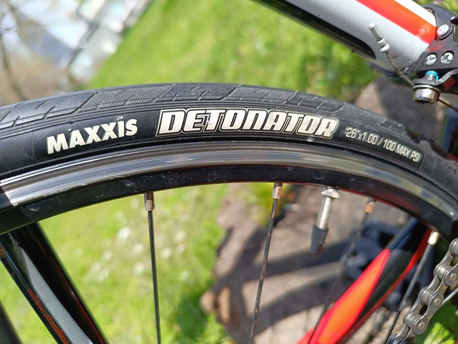 Детско-юношески шосеен велосипед Drag Ignite 26"