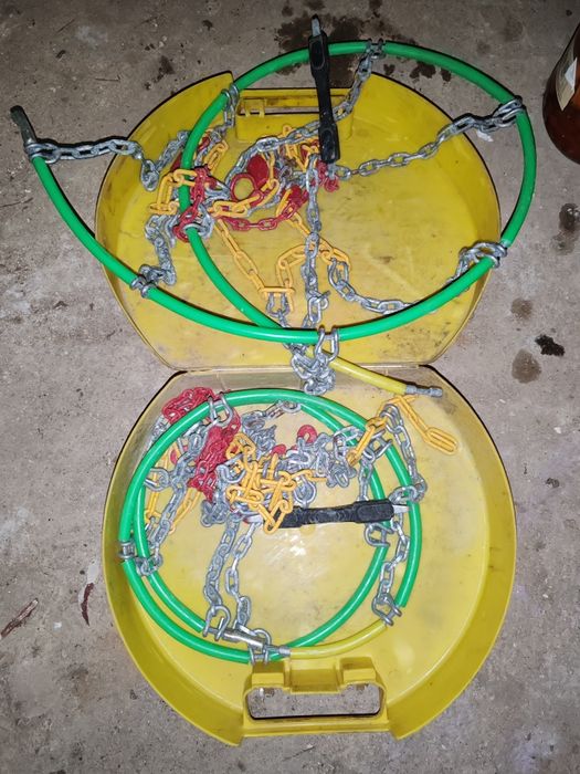 Vand lanțuri anvelope